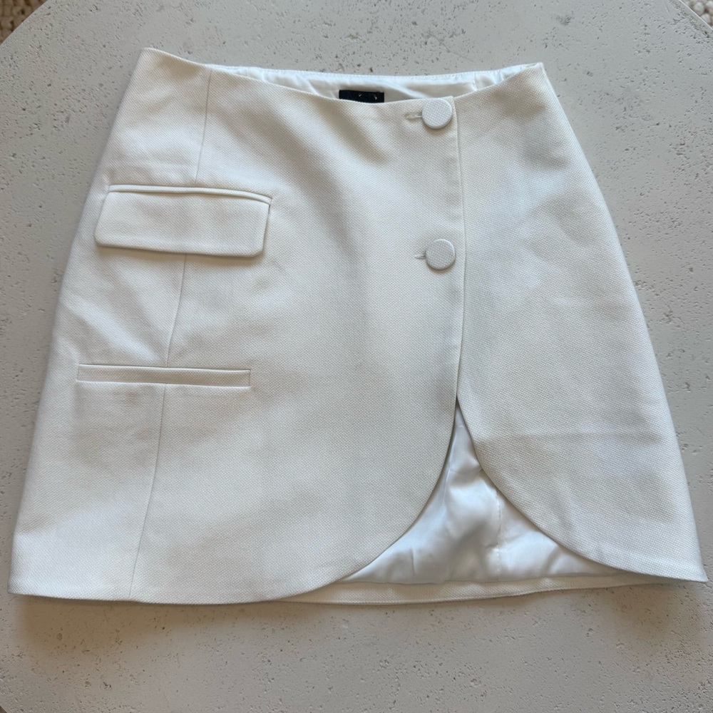 NBD Eddie Mini Skirt in White